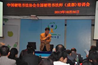 1.76传奇怎么打装备